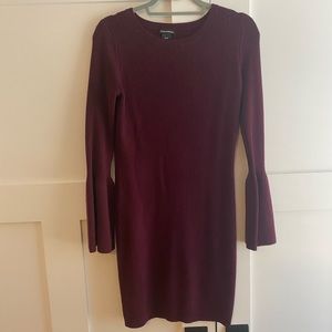 Club Monaco garnet midi sweater dress size M with flared sleeve detail